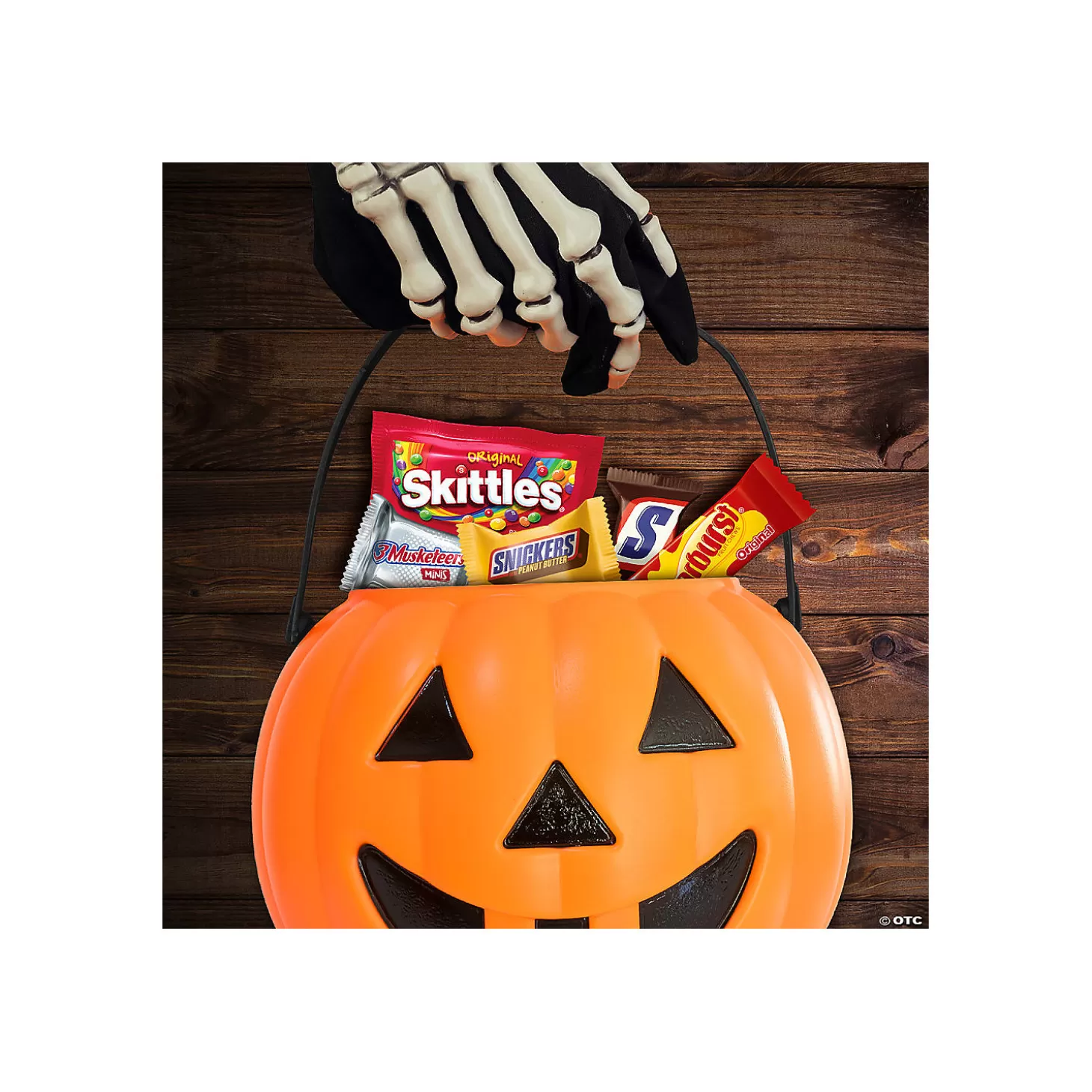 Discount Bulk 260 Pc. Mars™ Xxl Halloween Variety Pack Bulk Halloween Supplies