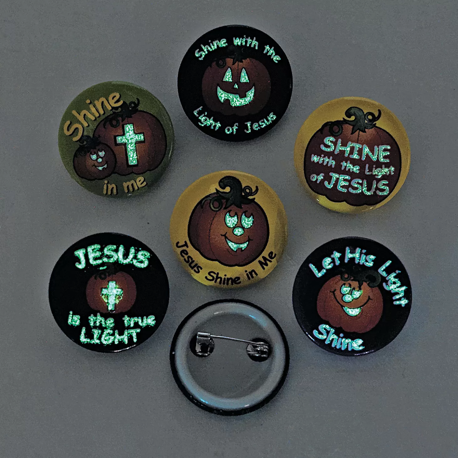 Online Bulk 48 Pc. Christian Pumpkin Glow-In-The-Dark Mini Buttons Halloween Apparel & Accessories