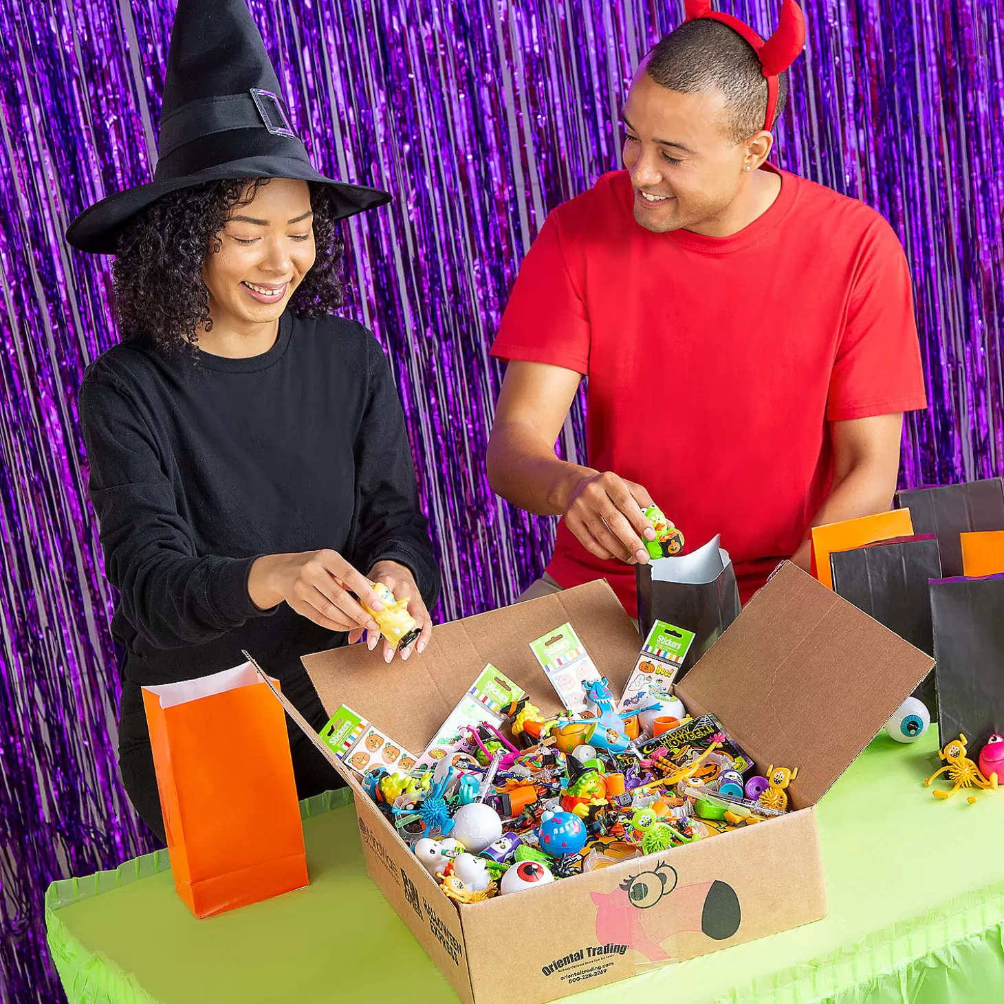 Clearance Bulk 500 Pc. Halloween Novelty Toy Assortment Bulk Halloween Supplies