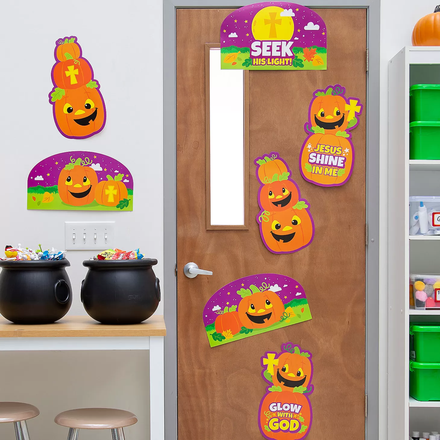 New Christian Pumpkin Trunk-Or-Treat Decorating Basic Kit - 7 Pc. Religious Halloween