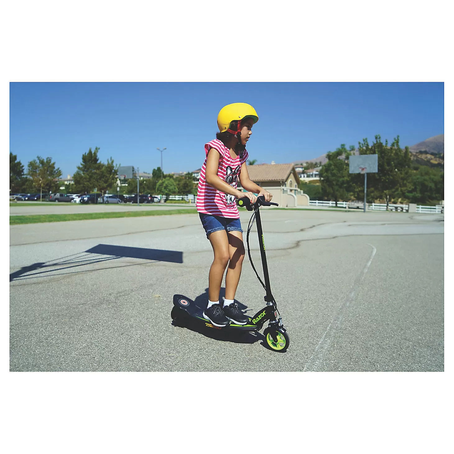 Store Razor Power Core E90 Electric Scooter - Green Riding Toys