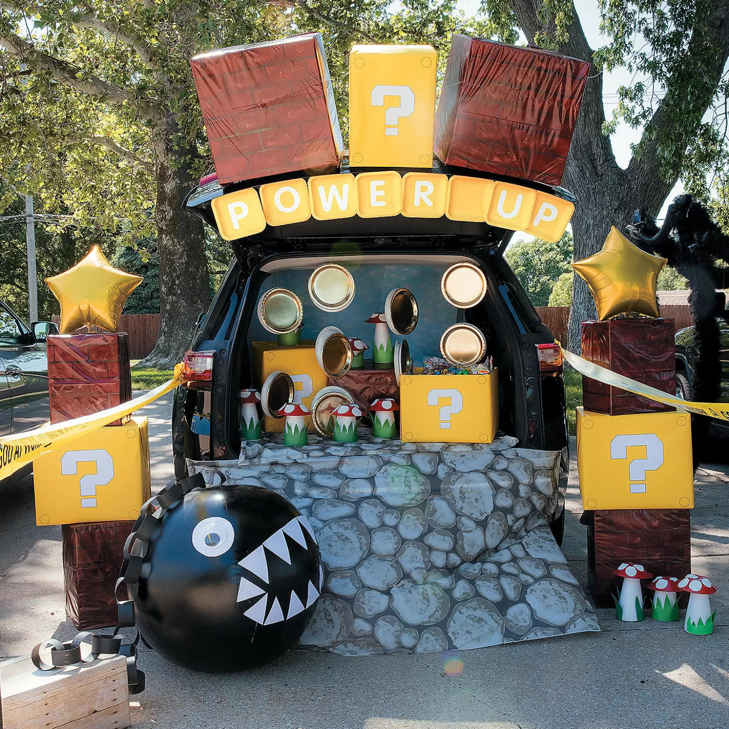 Shop Super Mario Trunk-Or-Treat Decorating Kit - 273 Pc. Halloween Fun Kits