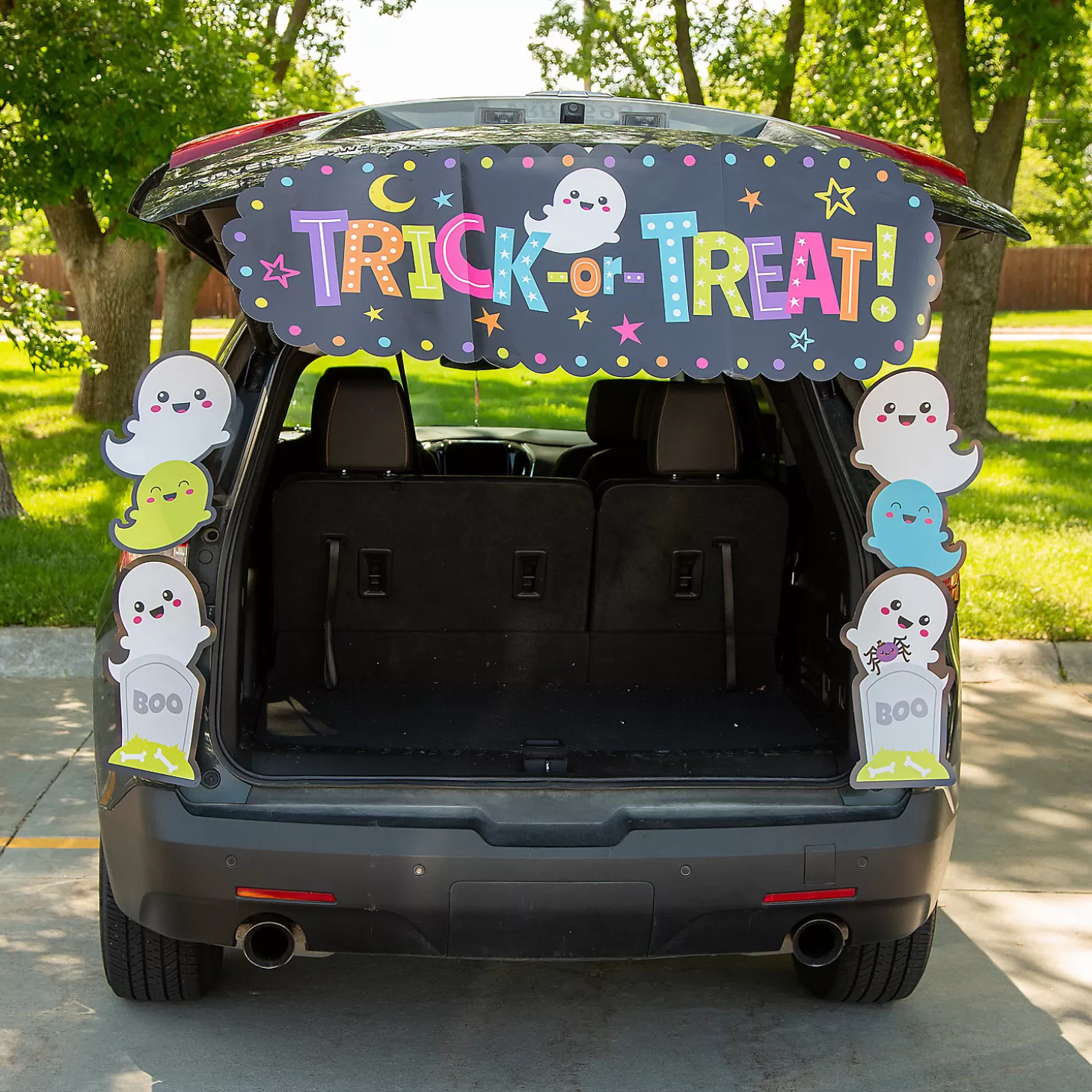 Sale Value Ghost Trunk-Or-Treat Decorating Kit - 5 Pc. Halloween Fun Kits