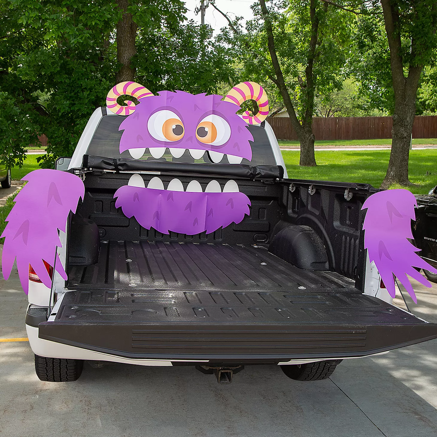 Cheap Value Purple Monster Trunk-Or-Treat Decorating Kit - 6 Pc. Halloween Fun Kits
